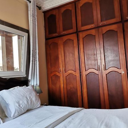 Residence Hoteliere Mb-202 C ดูอาลา ภายนอก รูปภาพ