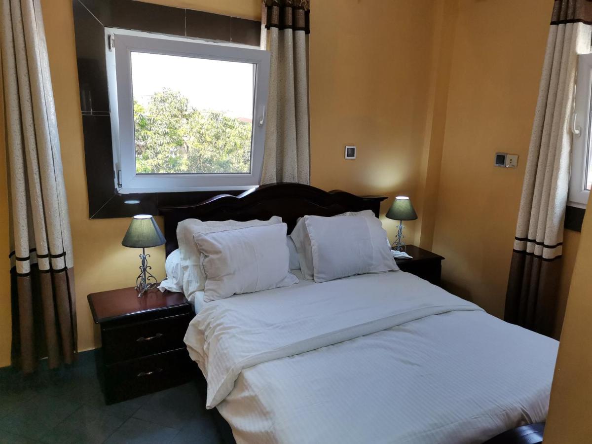 Residence Hoteliere Mb-202 C ดูอาลา ภายนอก รูปภาพ