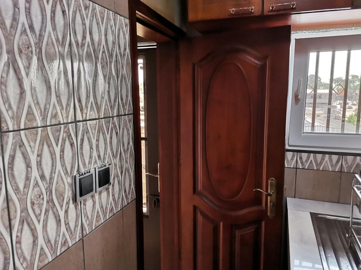 Residence Hoteliere Mb-202 C ดูอาลา ภายนอก รูปภาพ
