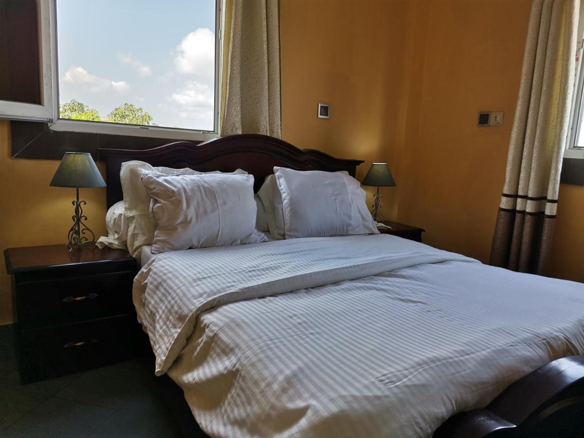 Residence Hoteliere Mb-202 C ดูอาลา ภายนอก รูปภาพ