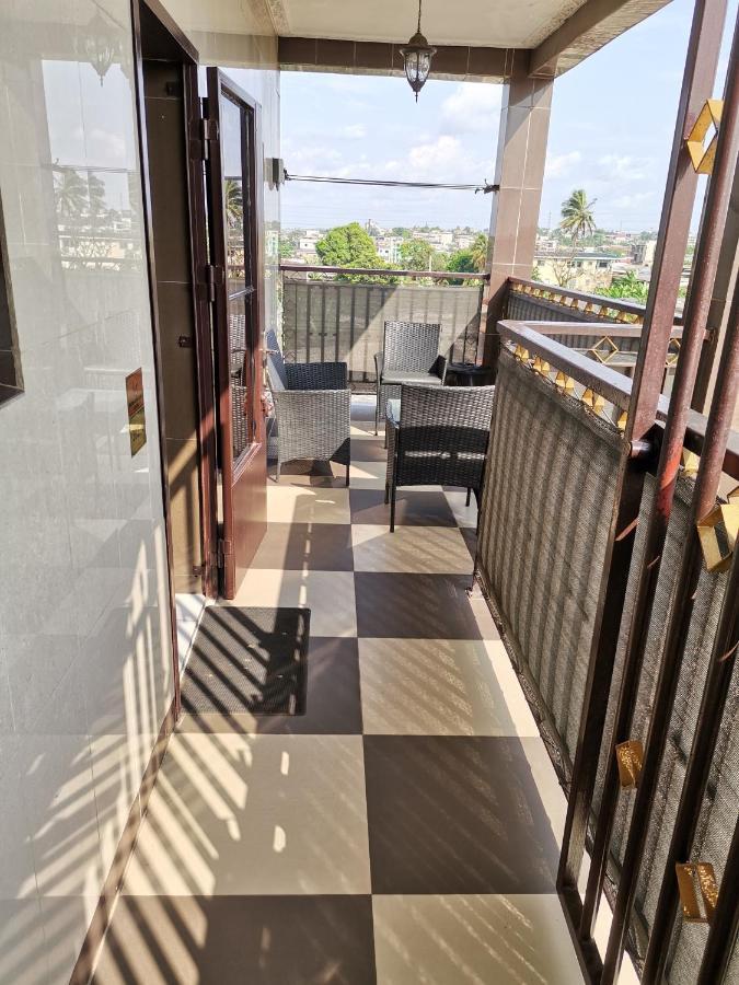 Residence Hoteliere Mb-202 C ดูอาลา ภายนอก รูปภาพ